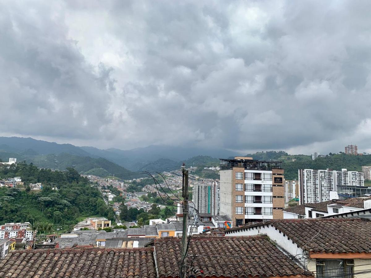 Loft En Avenida Santander, Vista A Montanas * Manizales